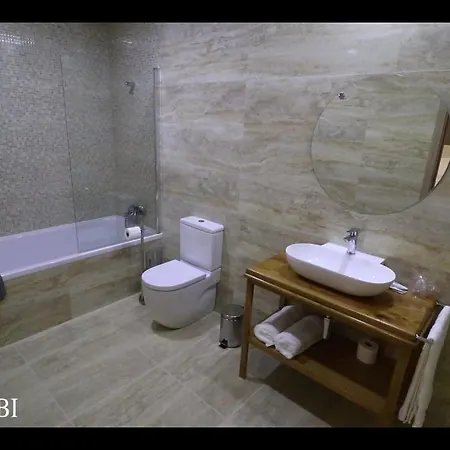 Mabi Hotel *